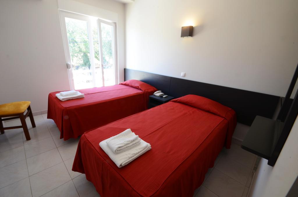 Guest House Boliqueime Kültér fotó